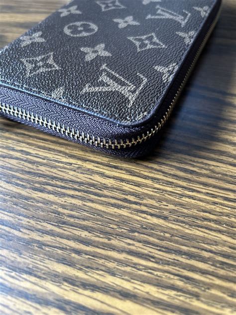 Louis Vuitton Monogram M60017 Zippy Wallet Round 